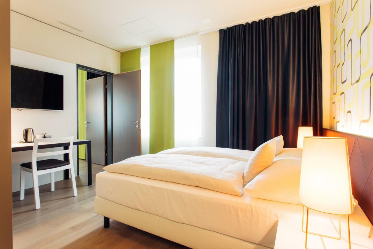 Harry'S Home Zuerich-Wallisellen Esterno foto